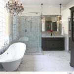 jasna-lazienka-w-stylu-glamour