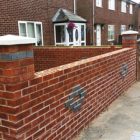 Murarz/ ekipa murarska z doświadczeniem